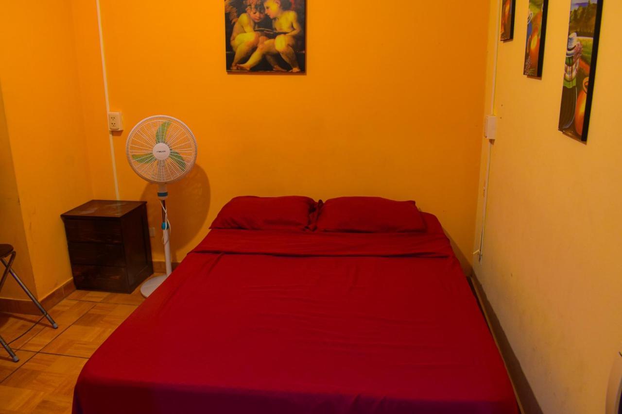 Passion Hostel - Barranco Lima Eksteriør bilde