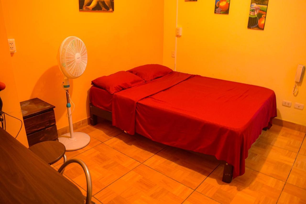 Passion Hostel - Barranco Lima Eksteriør bilde